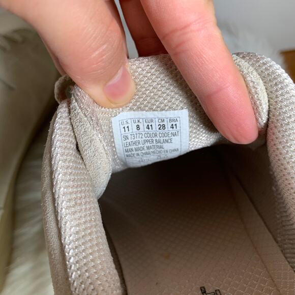 Skecher Street Leather Sneaker Size 11 Color Light Tan - Picture 12 of 13